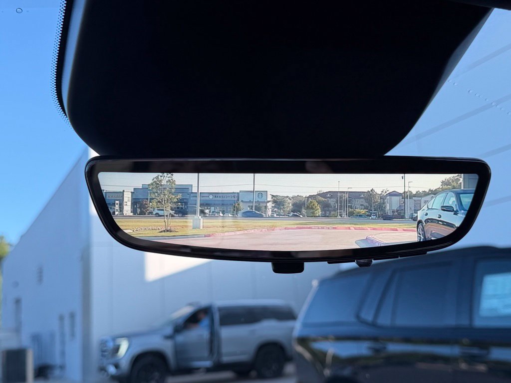 Used 2024 Cadillac Escalade V AWD/4WD image 32