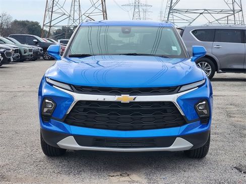 Used 2024 Chevrolet Blazer LT w/ Convenience Package image 2