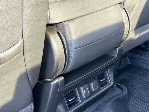 Used 2021 Chevrolet Silverado 2500 LTZ AWD/4WD image 16