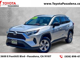 Used 2023 Toyota RAV4 LE AWD/4WD video 1