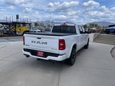 Used 2025 RAM 1500 Laramie w/ Sport Appearance Package AWD/4WD image 5
