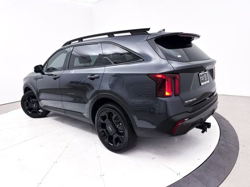 Certified 2024 Kia Sorento SX Prestige image 2