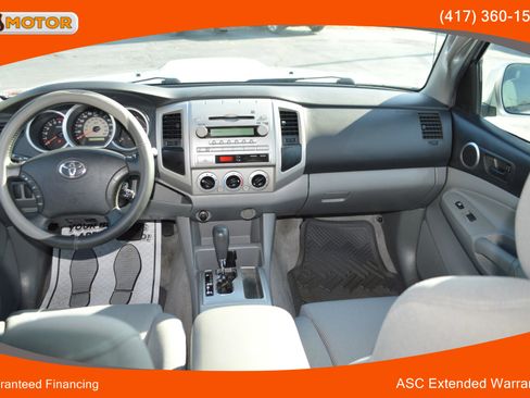 Used 2008 Toyota Tacoma PreRunner image 31