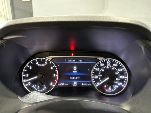 Used 2021 Nissan Sentra SR FWD image 11