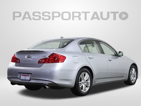 Used 2012 INFINITI G37 Journey w/ Premium Pkg image 10