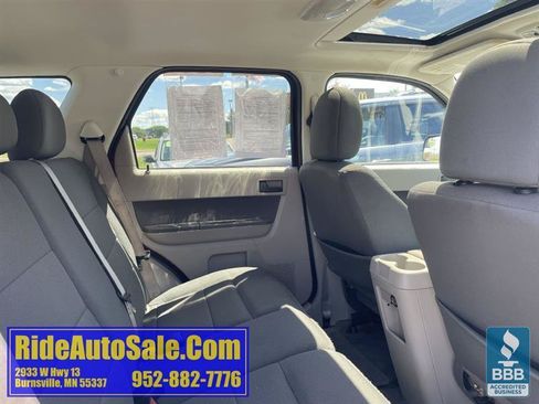 Used 2010 Ford Escape XLT AWD/4WD image 16