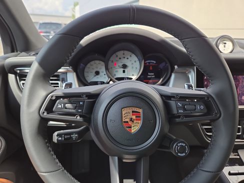 New 2025 Porsche Macan Turbo image 12