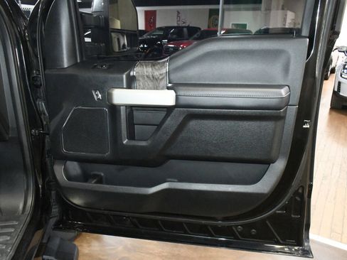 Used 2019 Ford F250 Lariat w/ Lariat Ultimate Package image 42