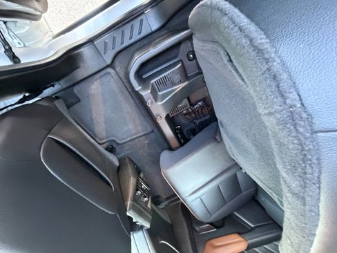 Certified 2023 GMC Canyon AT4 w/ AT4 Premium Package image 34