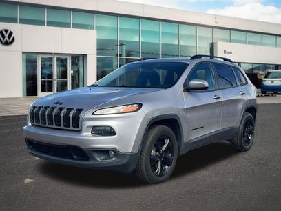Used 2018 Jeep Cherokee Latitude w/ Altitude Package