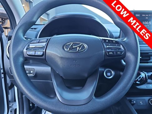 Used 2023 Hyundai Kona SEL image 19