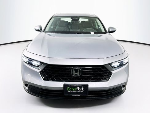 Used 2024 Honda Accord EX image 2