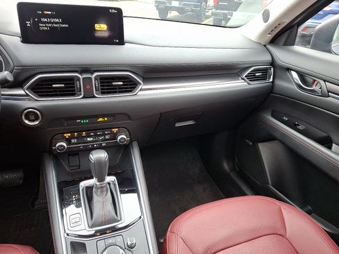 Used 2023 MAZDA CX-5 Carbon Edition image 16