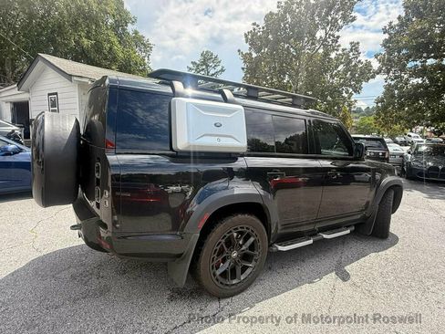 Used 2023 Land Rover Defender 130 X AWD/4WD image 7