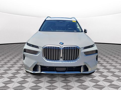 Certified 2024 BMW X7 xDrive40i AWD/4WD image 2