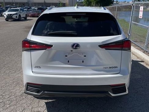 Used 2020 Lexus NX 300h AWD w/ Comfort Package image 3