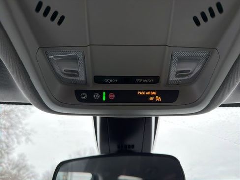 Certified 2023 Chevrolet Blazer LT w/ LPO, Black Grille Bar Package image 26