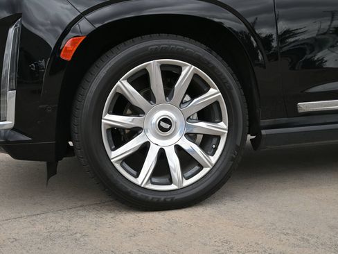 Certified 2023 Cadillac Escalade Premium Luxury Platinum AWD/4WD image 27