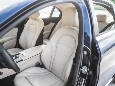 Used 2017 Mercedes-Benz C 300 Sedan image 17
