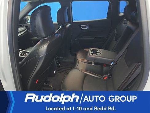 Used 2025 Jeep Compass Trailhawk AWD/4WD image 28