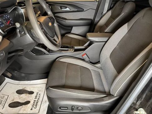 Used 2022 Chevrolet TrailBlazer LT FWD image 20