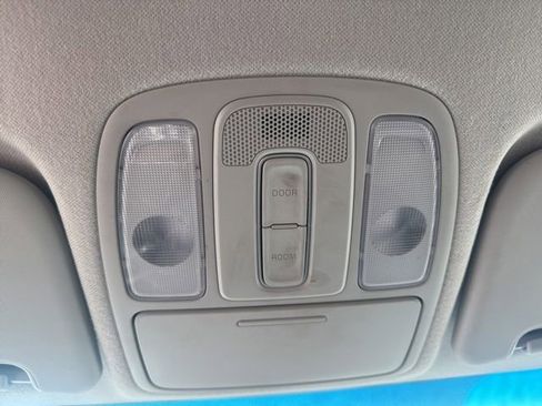Used 2016 Kia Soul FWD image 32