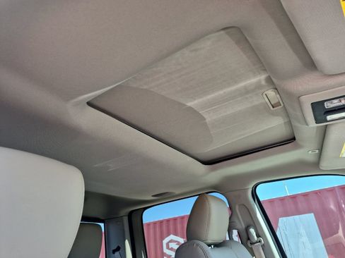 Used 2017 RAM 1500 Laramie w/ Convenience Group AWD/4WD image 16