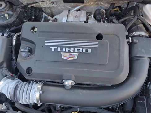 Used 2023 Cadillac XT4 Premium Luxury image 30