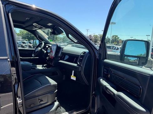 New 2026 RAM 3500 Limited AWD/4WD image 27