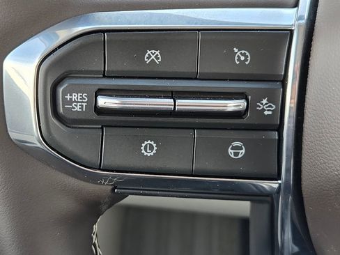 New 2026 GMC Acadia Denali w/ Super Cruise Package image 23