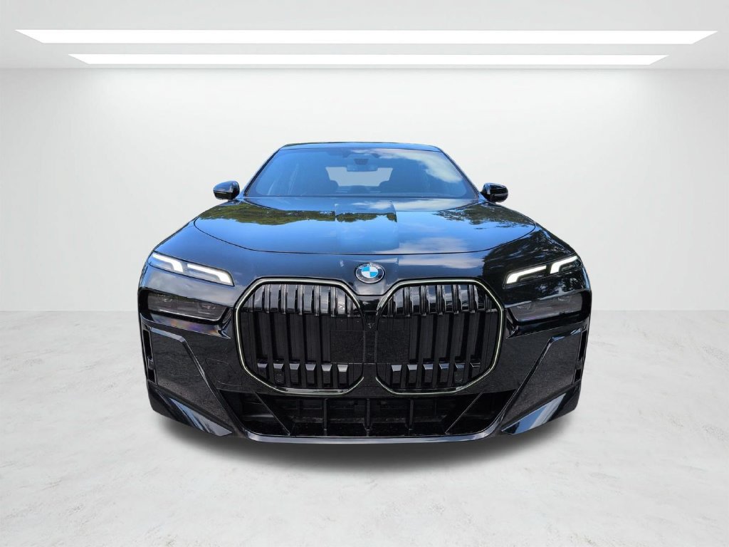 New 2026 BMW 740i xDrive AWD/4WD image 9