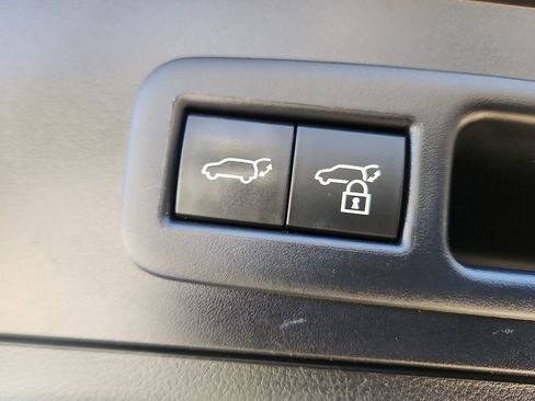 Used 2023 Lexus UX 250h F Sport image 29