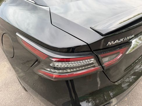 Used 2021 Nissan Maxima 3.5 SV w/ Floor Mat Group FWD image 9