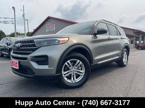 Used 2020 Ford Explorer XLT w/ Comfort Package AWD/4WD image 1