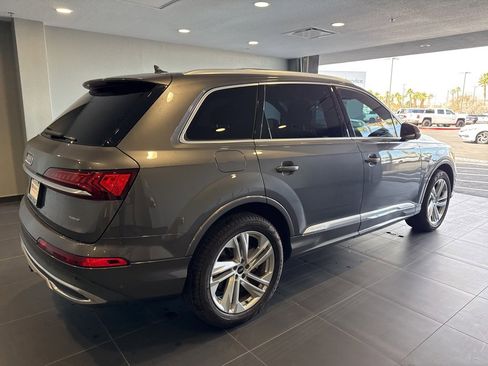 Used 2021 Audi Q7 2.0T Premium w/ Convenience Package image 9