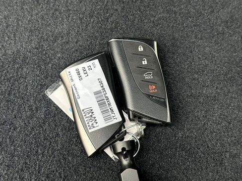 Used 2023 Lexus GX 460 Premium image 21