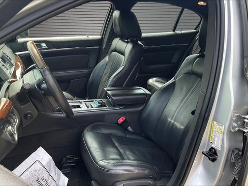 Used 2010 Lincoln MKS FWD image 19