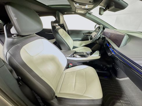 Used 2023 Kia EV6 GT-Line w/ GT-Line White Seat Package image 27