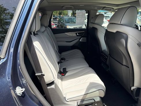 Certified 2026 Acura MDX SH-AWD w/ Advance Package image 20
