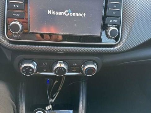 Used 2019 Nissan Kicks S w/ Exterior Electronics Package image 33