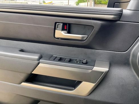 New 2026 Toyota Tundra SR5 AWD/4WD image 18
