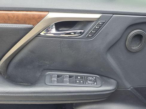 Used 2022 Lexus RX 350L FWD w/ Premium Package image 30