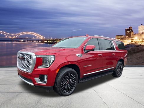 Used 2021 GMC Yukon XL Denali w/ LPO, Illumination Package image 1