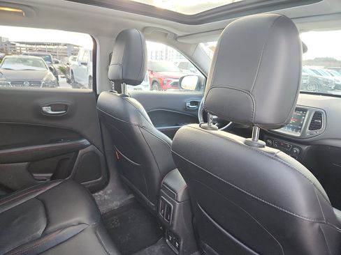 Used 2018 Jeep Compass Trailhawk w/ Leather Interior Group image 29