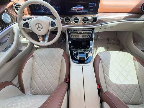 Used 2018 Mercedes-Benz E 300 E 300 image 44
