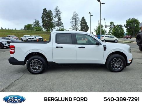 Used 2024 Ford Maverick XLT w/ Equipment Group 300A Standard AWD/4WD image 4