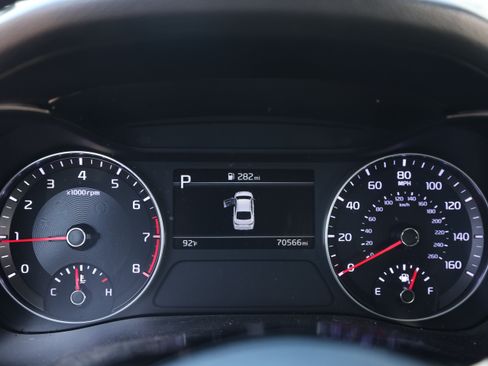 Used 2023 Kia Forte LXS w/ LXS Technology Package FWD image 12