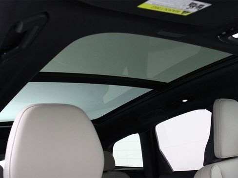 Used 2026 Volvo XC60 B5 Plus w/ Protection Package Premier image 23