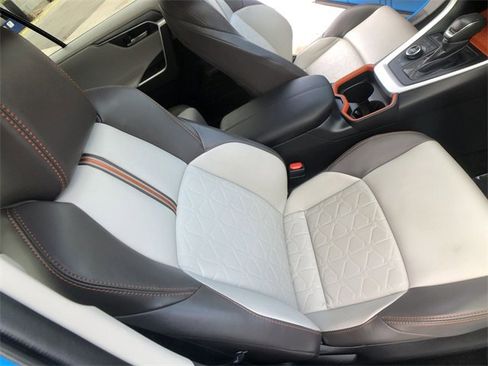 Used 2020 Toyota RAV4 Adventure image 23