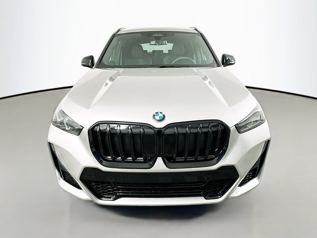Used 2026 BMW X1 xDrive28i w/ M Sport Package AWD/4WD image 2